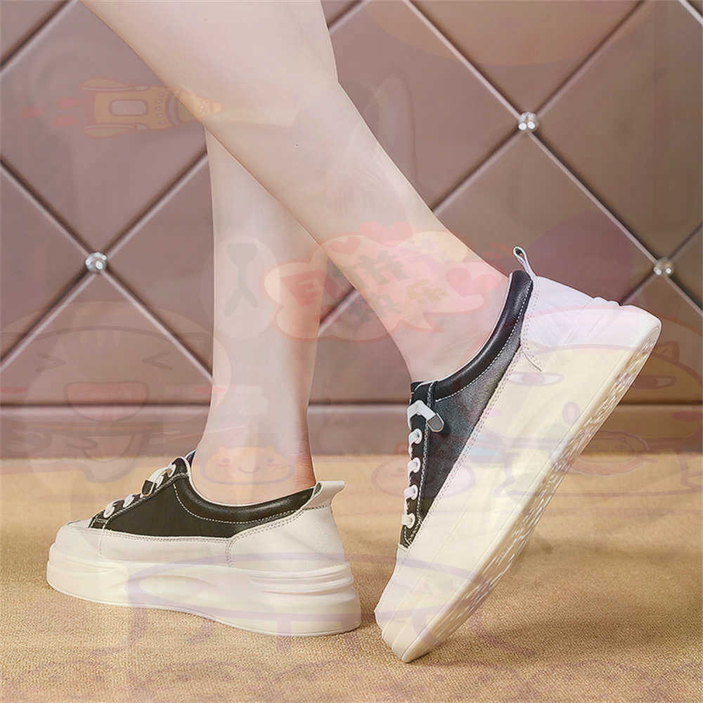 Guangzhou Street Fashion - Lace-up Chunky Loafers Woman Skateboarding Sports