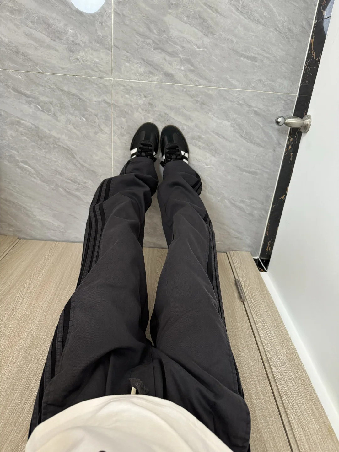 Cleanfit Straight Leg Pants Me - Street Fashion Vibes ulasan dan harga