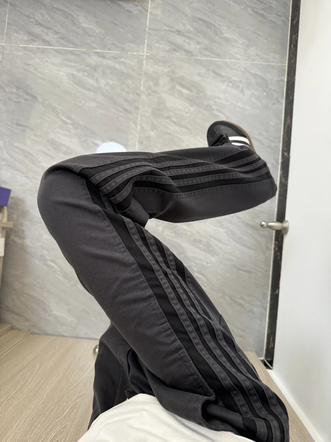 Cleanfit Straight Leg Pants Me - Street Fashion Vibes ulasan dan harga