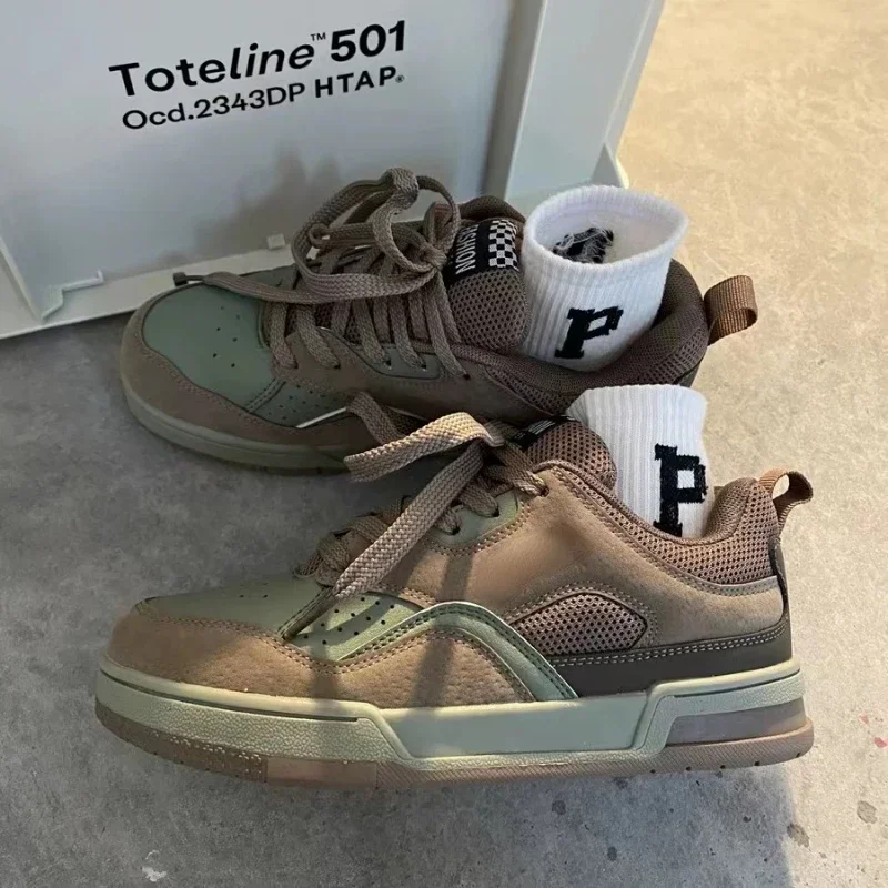 Fashion Vintage Sneakers Men A - Street Fashion American ulasan dan harga