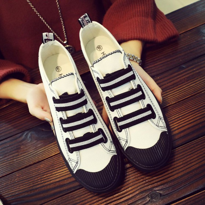 Korean Style Slip-On Canvas Sh - Street Fashion Vibes ulasan dan harga